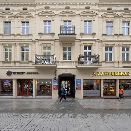 Apartment Sage Piotrkowska In By Renters