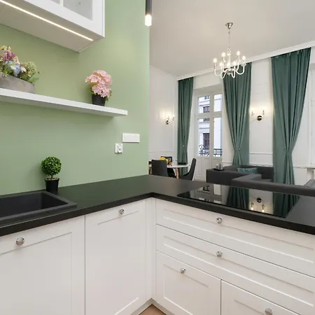 Apartamento Sage Piotrkowska In By Renters Łódź