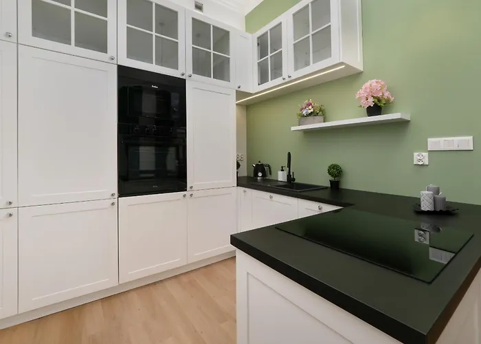 Apartamento Sage Piotrkowska In By Renters Łódź